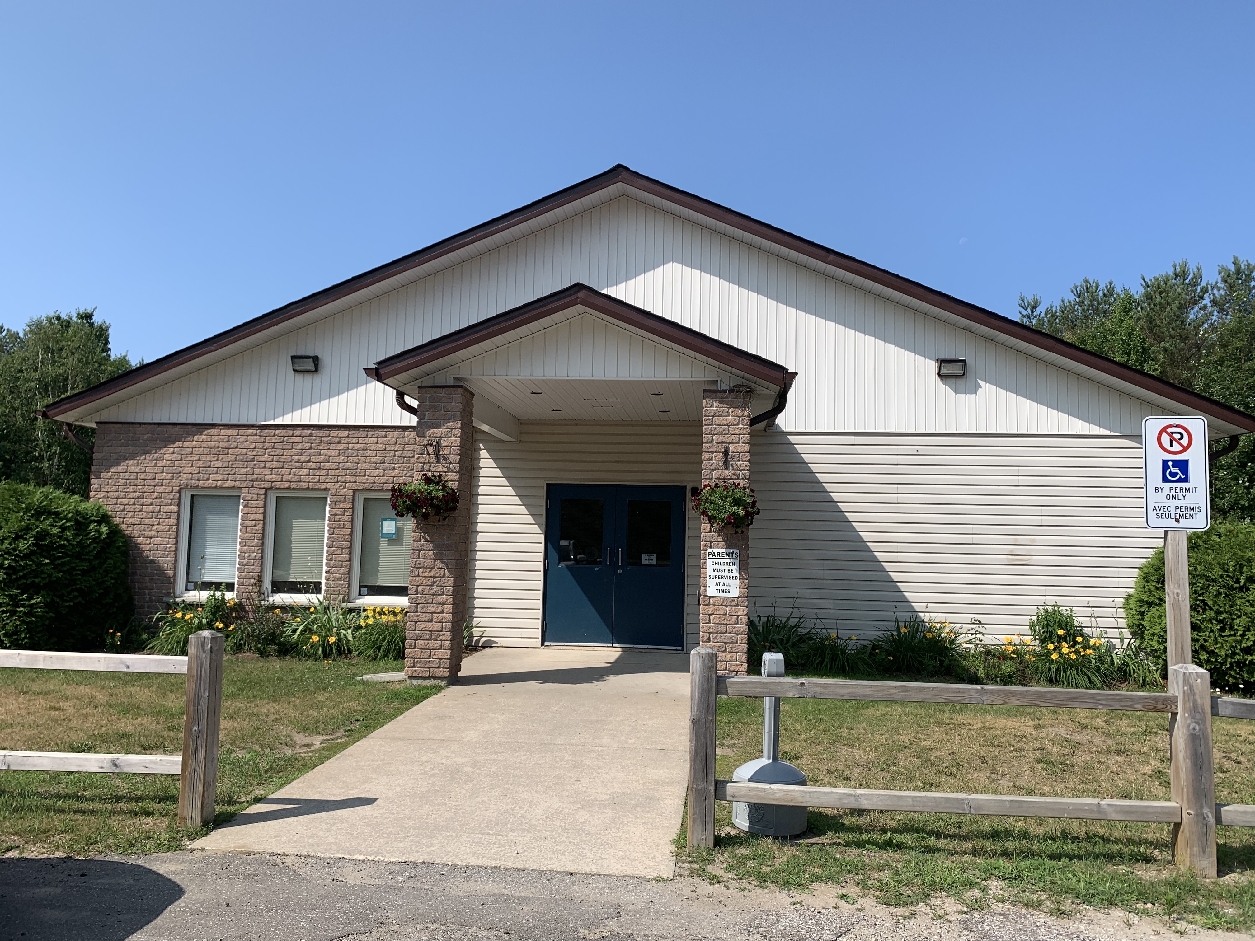 Tiny Community Centre - DJ MasterMix