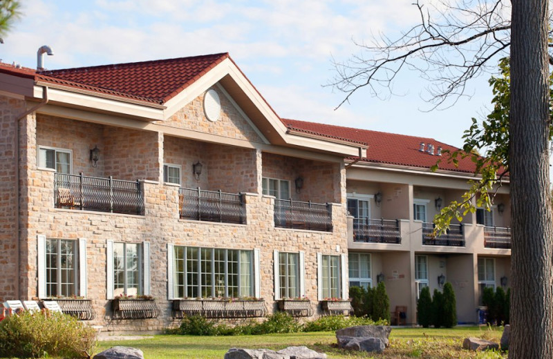 Christies-Mills-Inn-spa-Dj-MasterMix